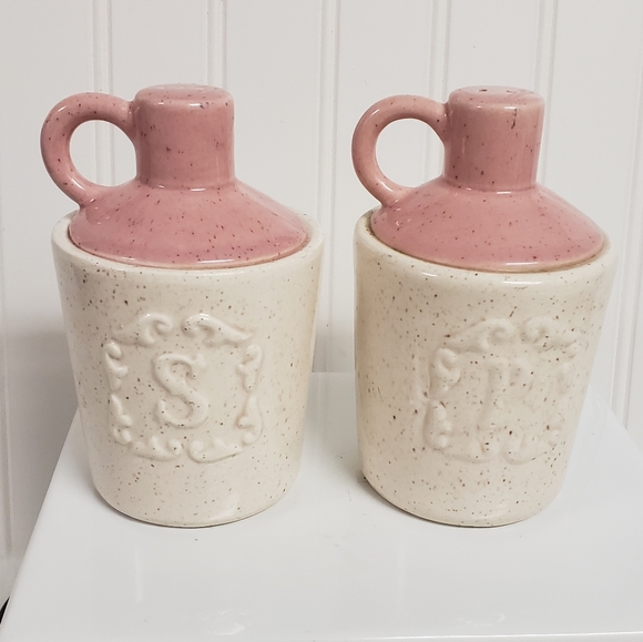 Vintage S&P shakers grease jug pottery - Picture 8 of 11
